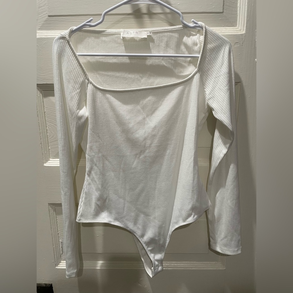 Anthropologie Astr The Label White Ribbed Bodysuit, size medium